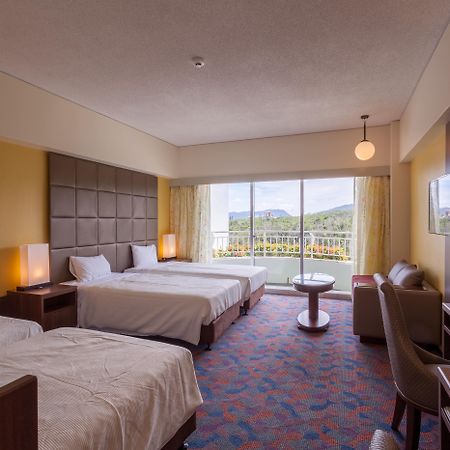 Okinawa Kariyushi Beach Resort Ocean Spa Onna Zewnętrze zdjęcie
