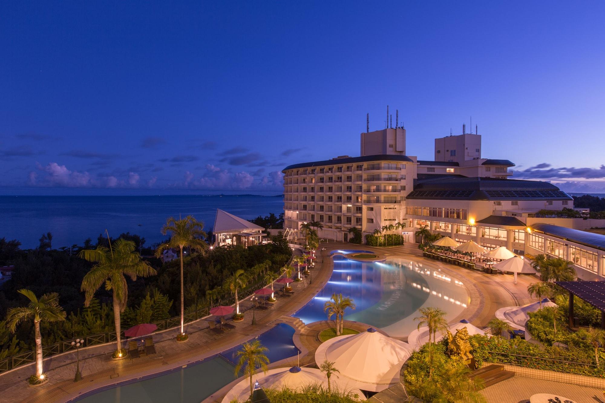 Okinawa Kariyushi Beach Resort Ocean Spa Onna Zewnętrze zdjęcie