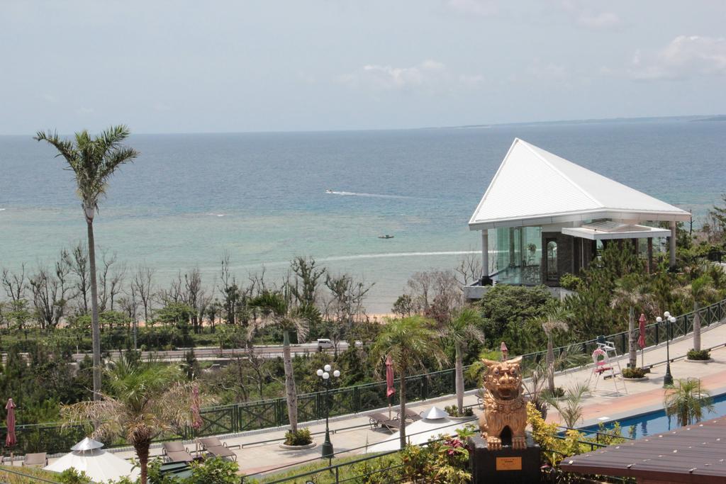 Okinawa Kariyushi Beach Resort Ocean Spa Onna Zewnętrze zdjęcie